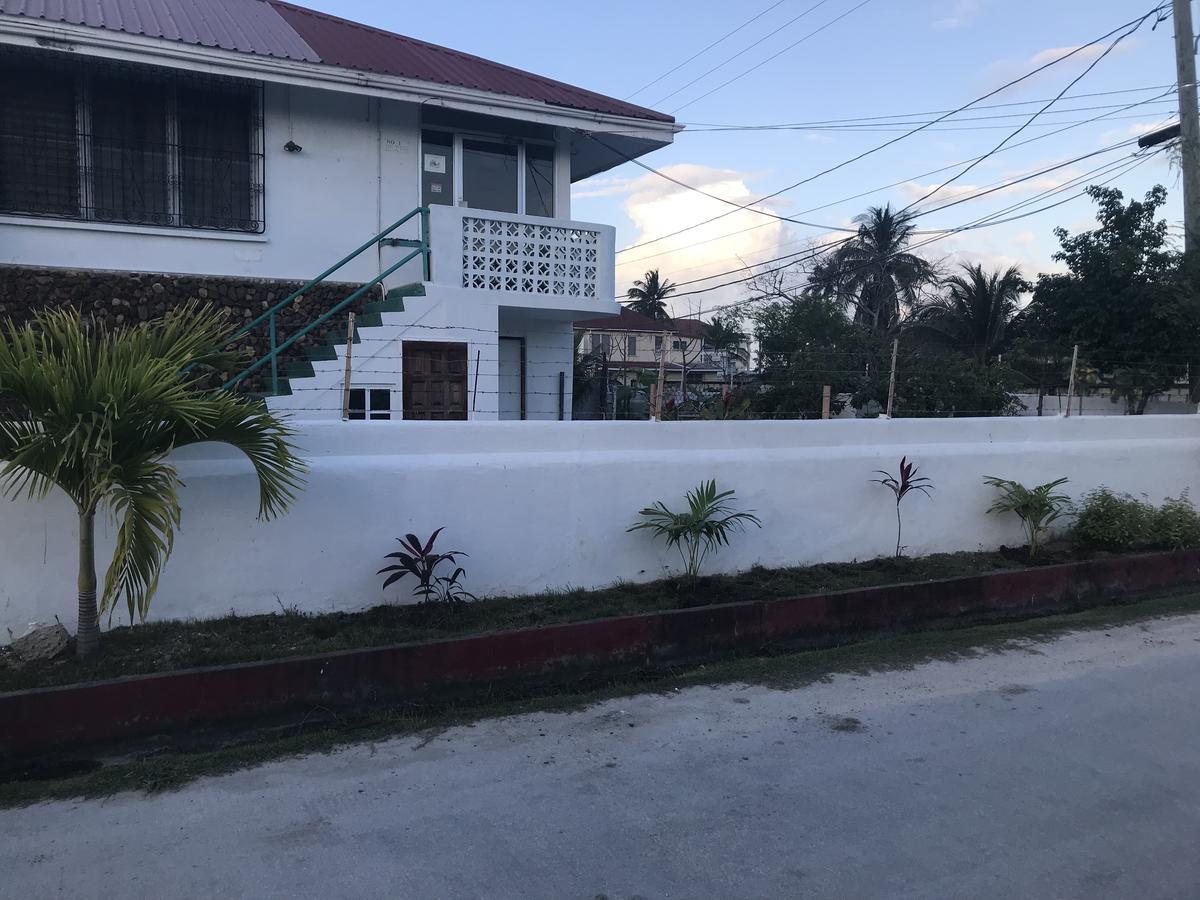 Bella Sombra Guest House Kings Park Belize City Ngoại thất bức ảnh